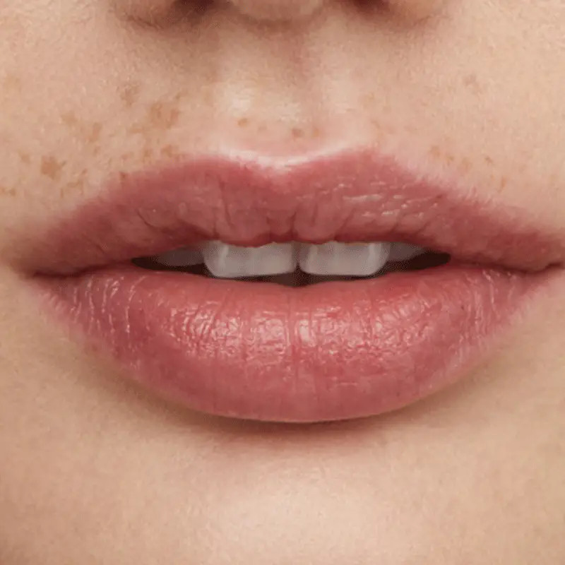 Phantom Volumizing Glossy Balm | Hourglass Cosmetics