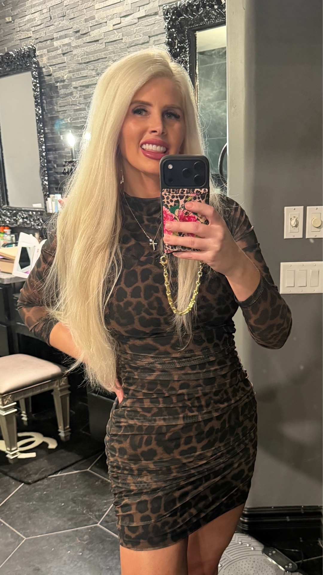 🐆 Amazon dress. It comes in a light & dark color, I got the darker color. 

Size: xs 

#LTKootd #LTKSaleAlert #LTKSpringSale