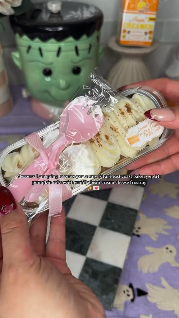 as an October baby, pumpkin cake with cream cheese frosting is a must have❤️‍🔥
.
Recipe coming this week! 
.
#pumpkincake #falldesserts #serecreate #bakingrecipe #pumpkin

#LTKSaleAlert #LTKFindsUnder50 #LTKSeasonal