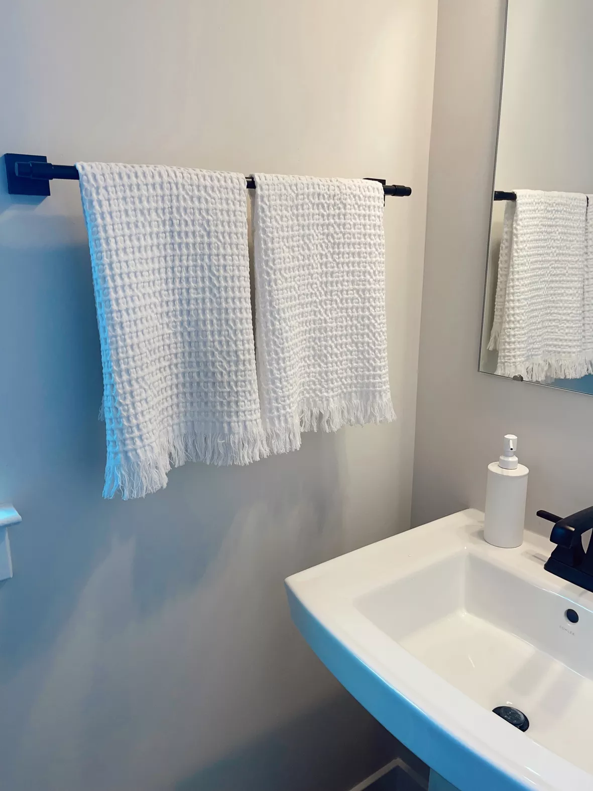 Sola White Guest Towel + Reviews curated on LTK