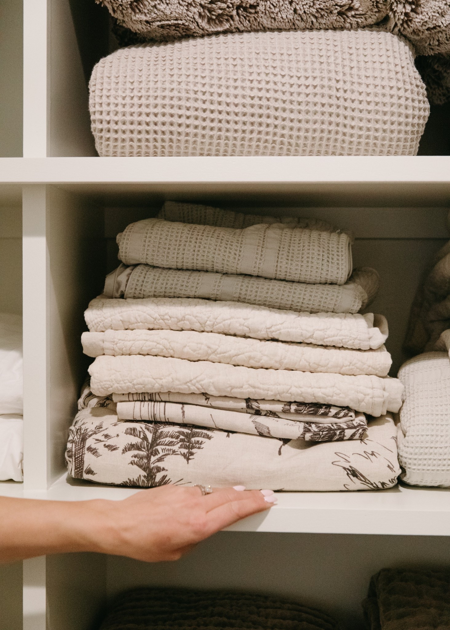 Bedding details. I love a good waffle knit! You can completely transform the look of your room with a quick bedding refresh. Sharing some of my all time favorites.

#LTKHome #LTKdayinmylife