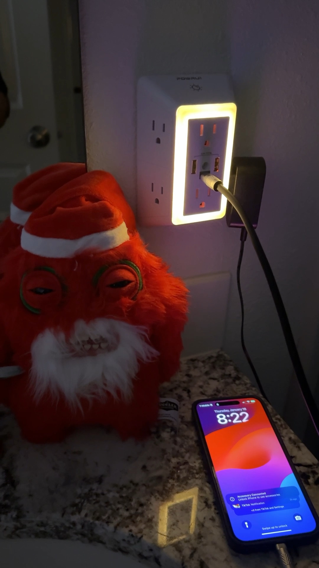 Multi plug outlet surge protector with usb outlets. #surgeprotector #outlets


#LTKHome