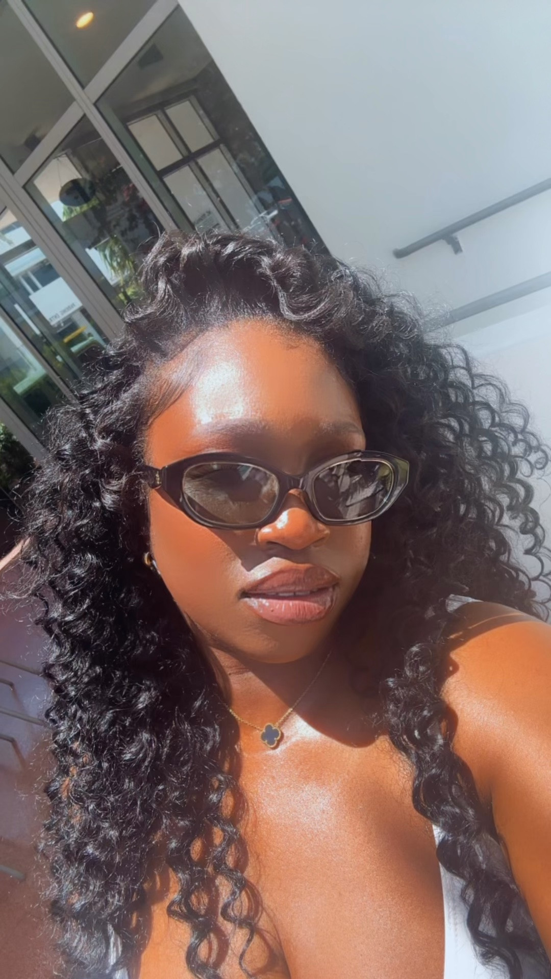 For my flip over quick weave Divassss !!! Quick hairstyle under $45

#LTKBeauty #LTKTravel #LTKgrwm