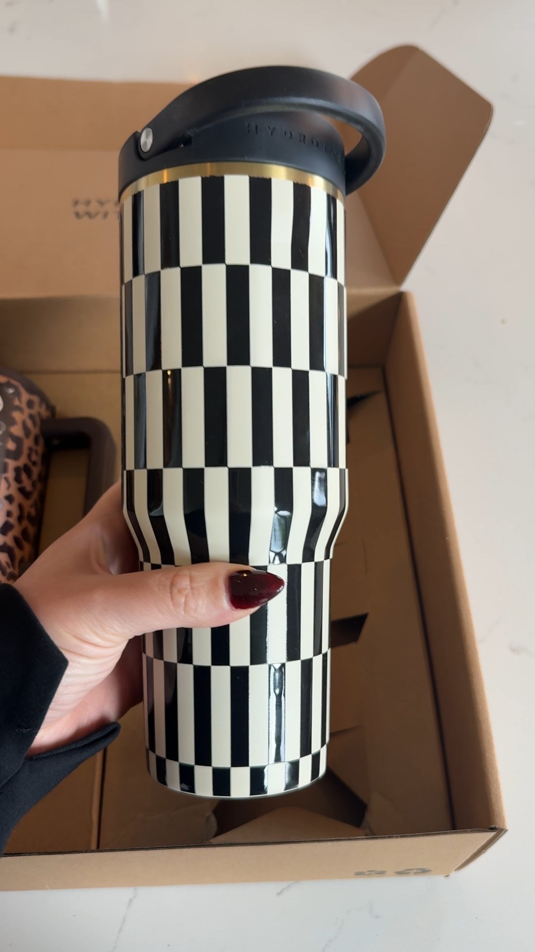 I am OBSESSED with these prints. 

#LTKFindsUnder50 #LTKHome #LTKActive