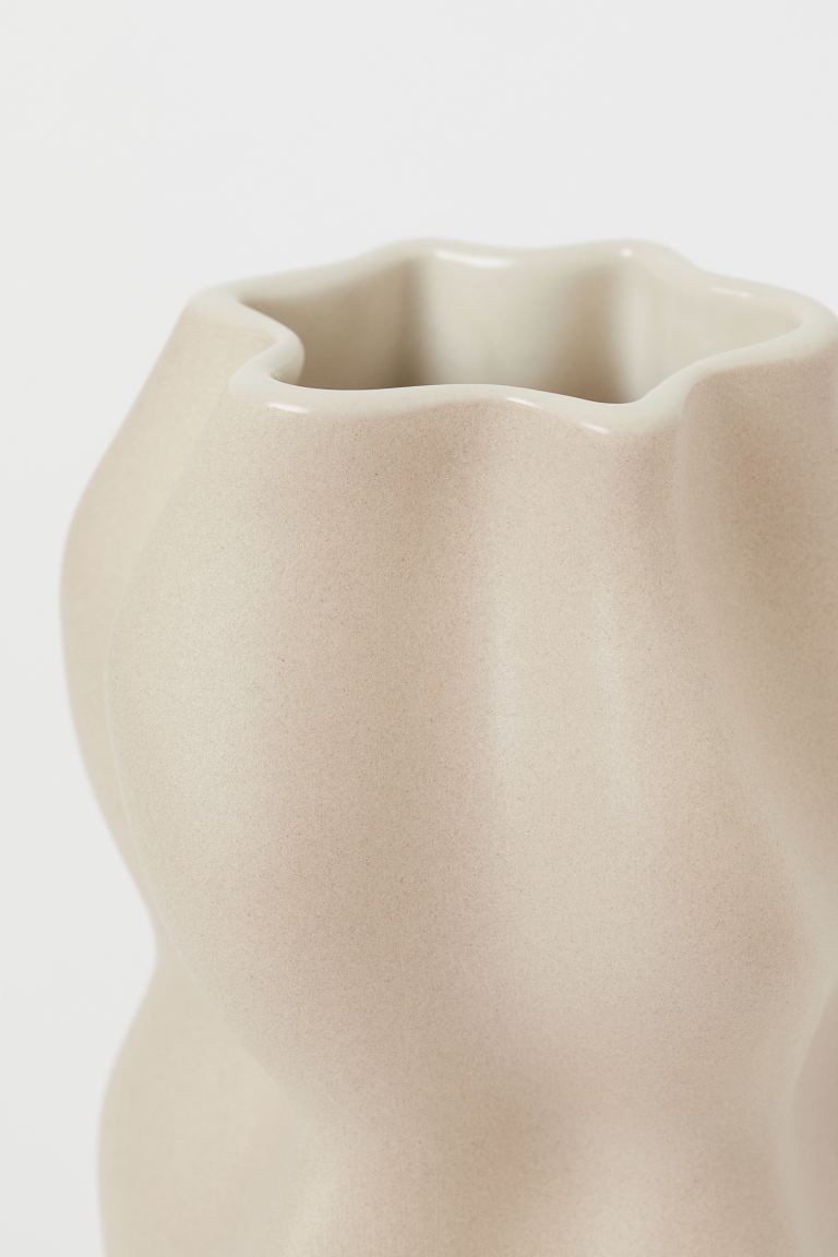 Small Ceramic Vase | H&M (US + CA)