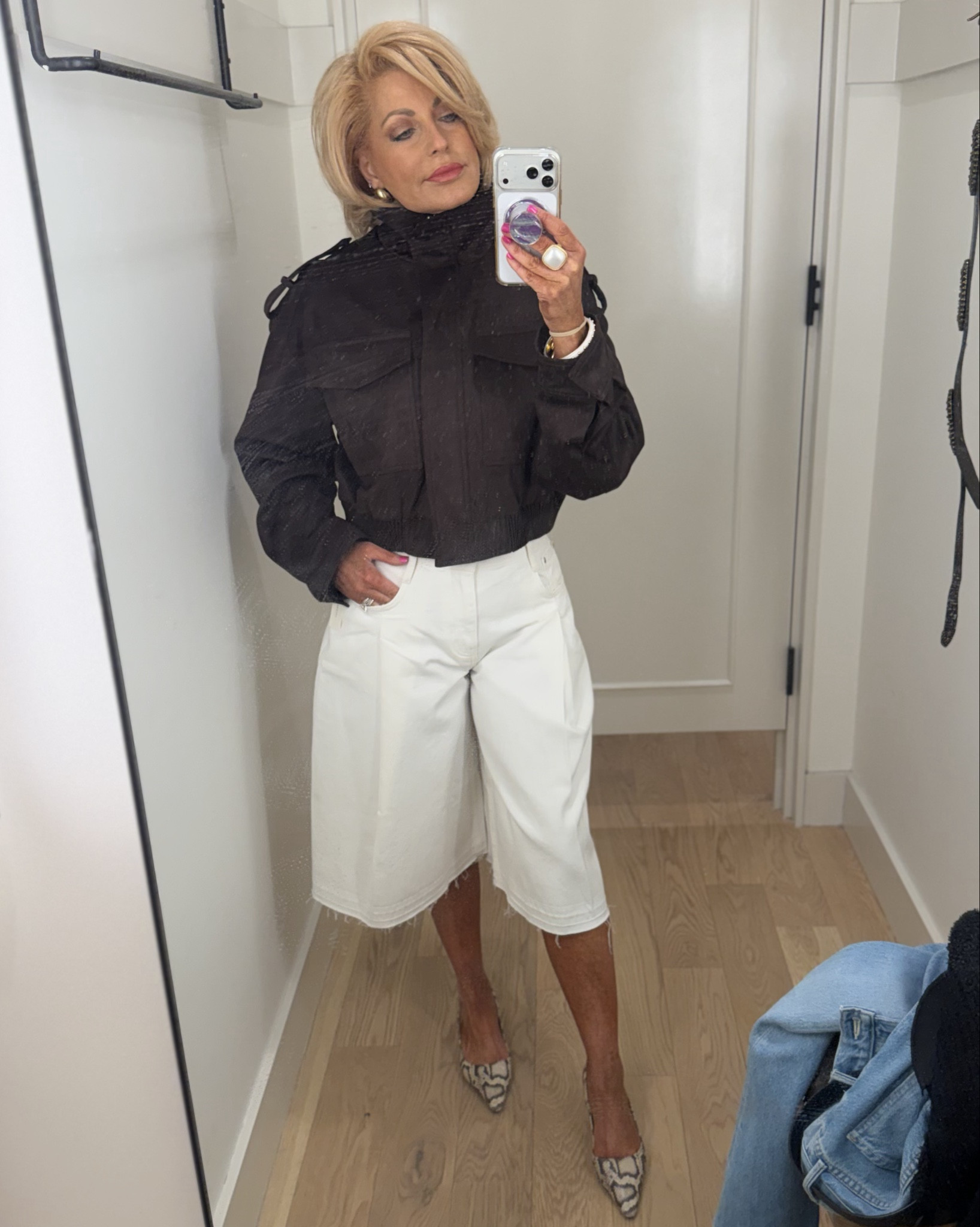 Brown is everywhere for spring. Love this modern + chic fit 
Sizes I’m wearing 
Jacket/med 
Culottes/27

#LTKTravel #LTKgrwm #LTKdayinmylife