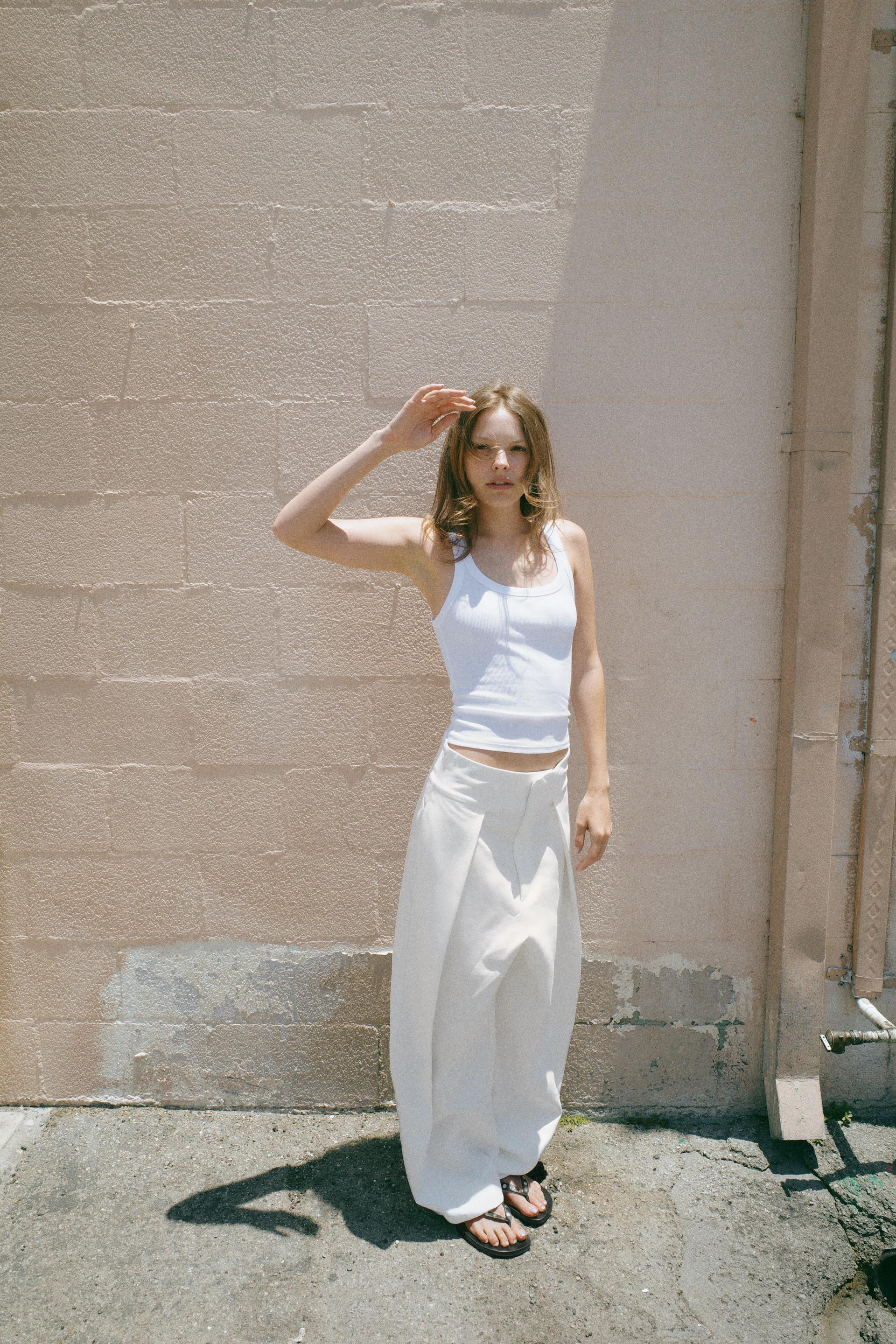 Zara - Pleated Balloon Pants - Ecru - Xs - Woman | Zara US