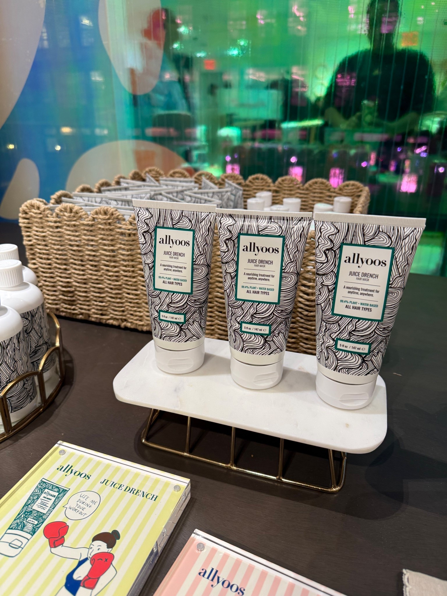 Slick back bun that is actually healing your hair !!!! 

#LTKActive #LTKStyleTip #LTKSpringSale