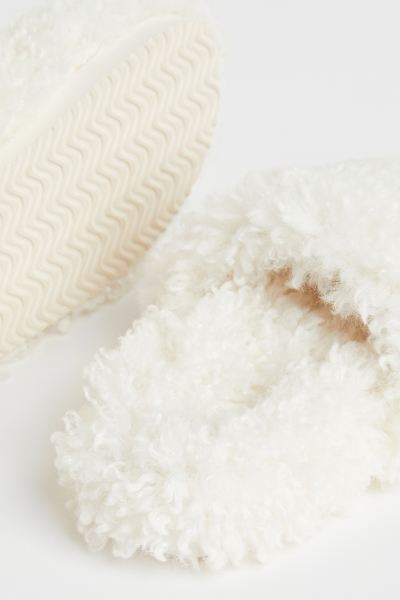 Faux Fur Slippers | H&M (US + CA)