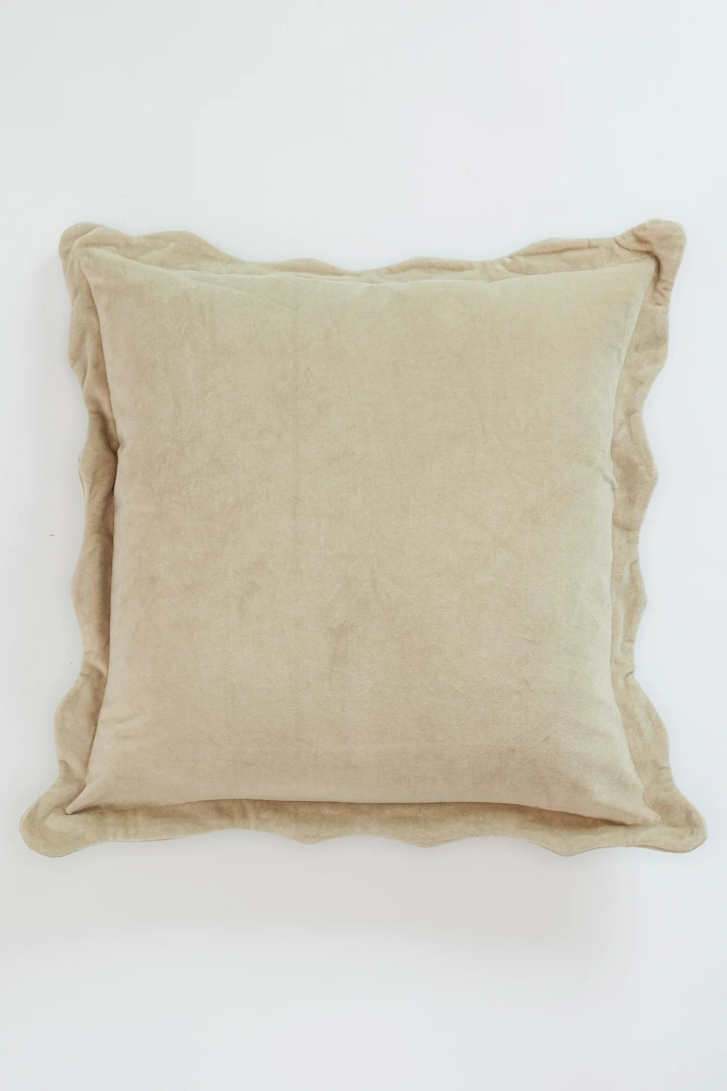 Pomona Scallop Pillow Beige | THELIFESTYLEDCO | THELIFESTYLEDCO