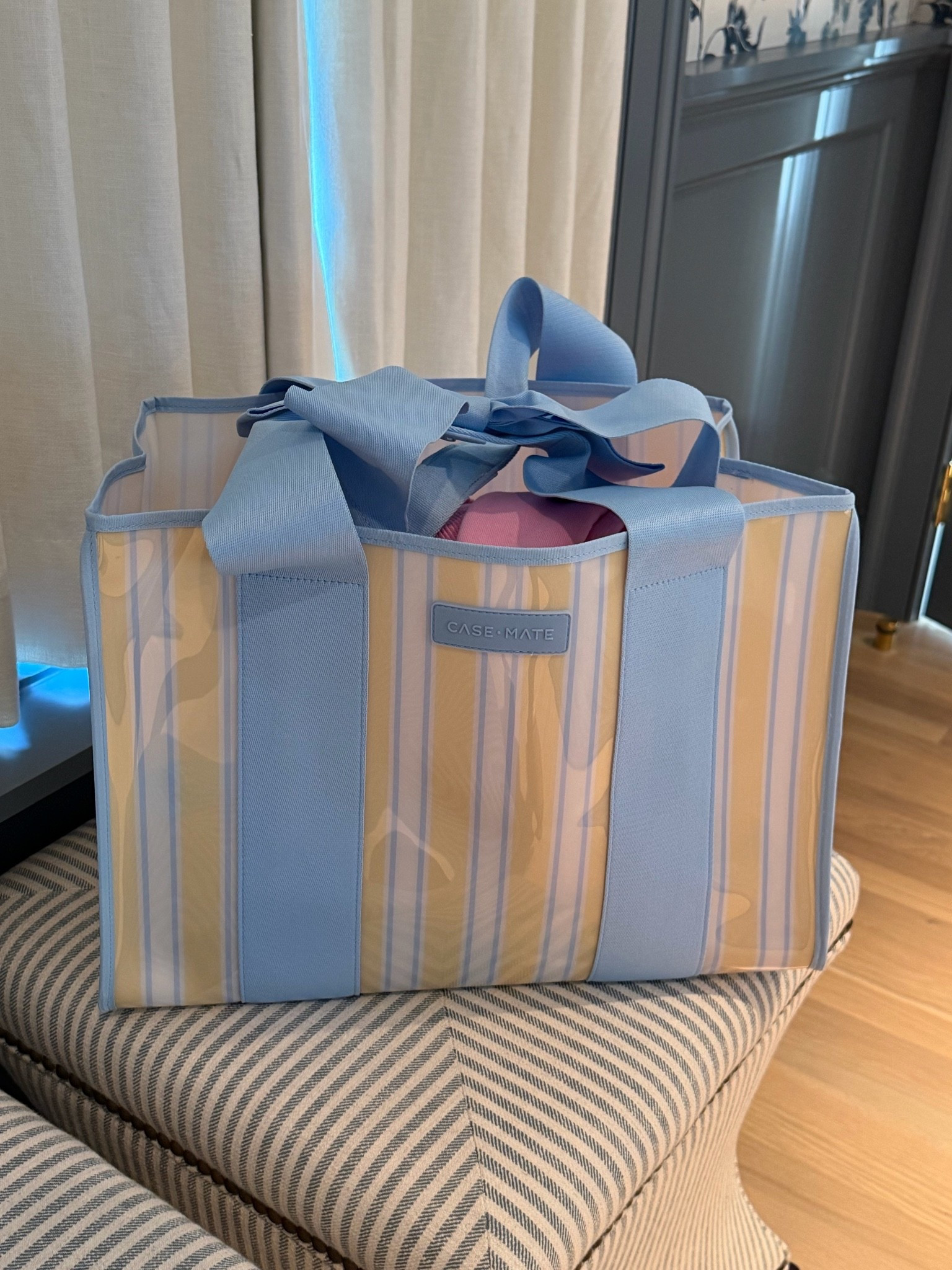 case mate jelly tote is part of amazon prime day !!


case mate tote 💛🩵







travel bag, beach bag, mom bag, kids bag, summer pool diaper bag, pool tote, sleepover bag, weekender bag, carryon

#LTKKids #LTKSwim

#LTKTravel #LTKSwim #LTKdayinmylife