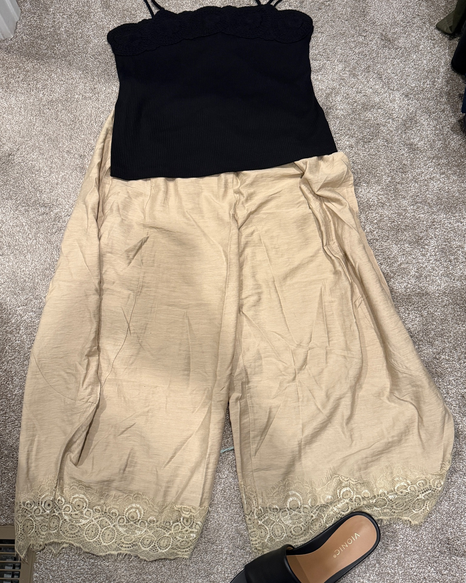 Summer looks, vacation looks for over

#LTKOver40