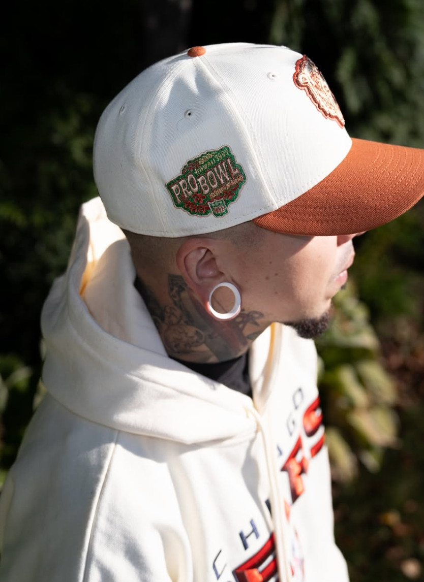 Who’s your favorite bears player ever?!
🍁 🍂
🧢: @burdeenschicago
#NEKS773 

 #LTKGiftGuide