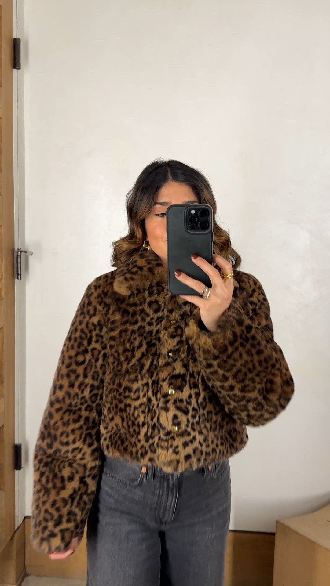 You guy! This coat is probably the most stunning faux fur leopard print coat out there right now! It’s so cozy and cute!!!
Wearing size xs
Take 30% off with code “anthro30"
Take 40% off my jeans with code “made better"

#LTKCyberWeek #LTKWatchNow #LTKHoliday