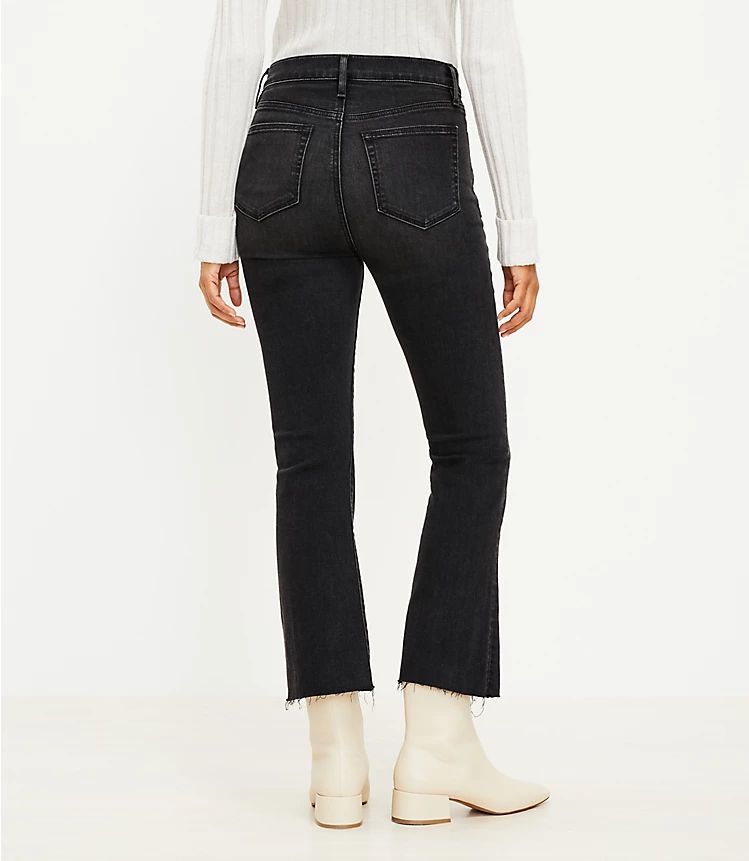 Curvy Fresh Cut High Rise Kick Crop Jeans in Black | LOFT