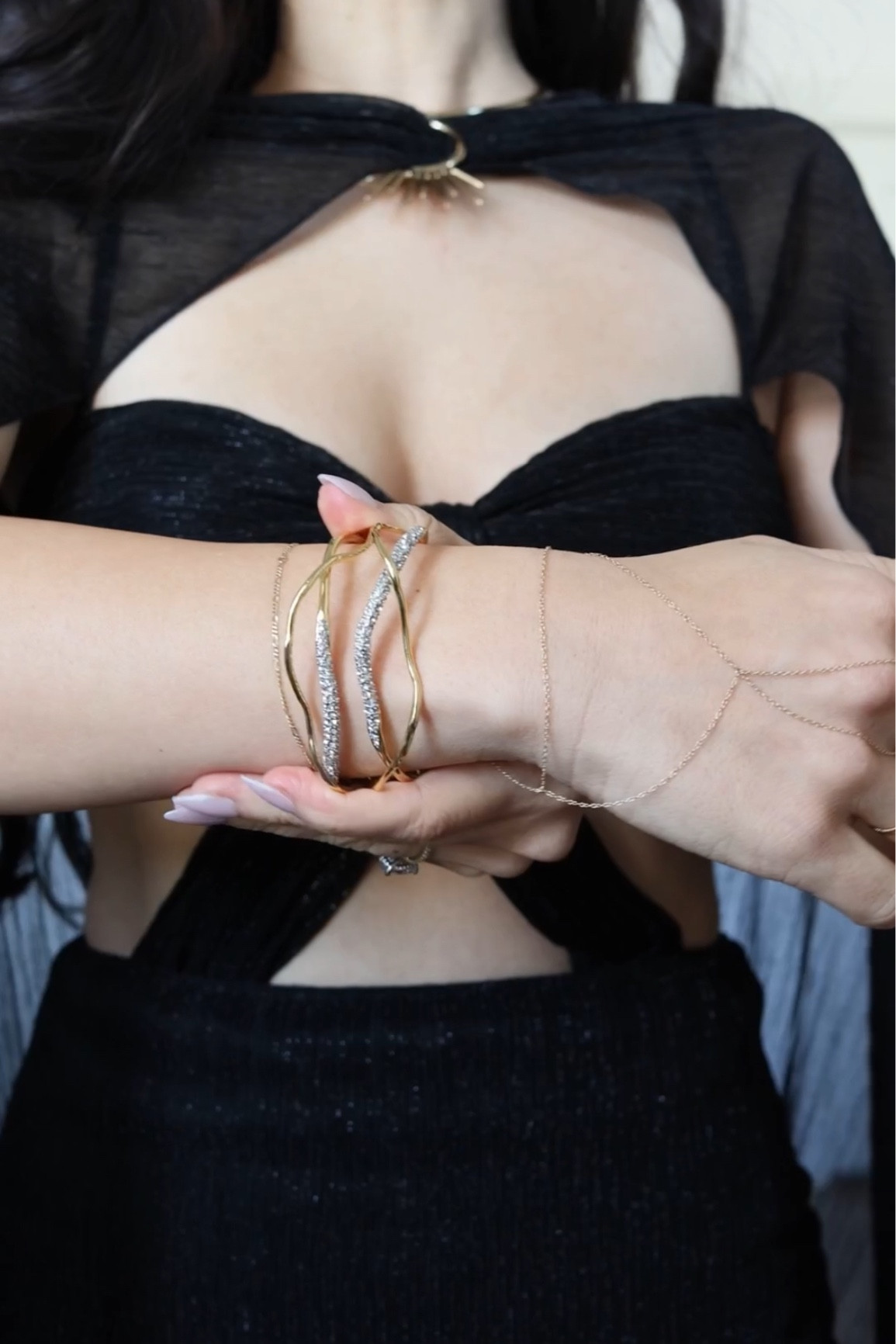 Sculptural bracelet ✨



#accessories