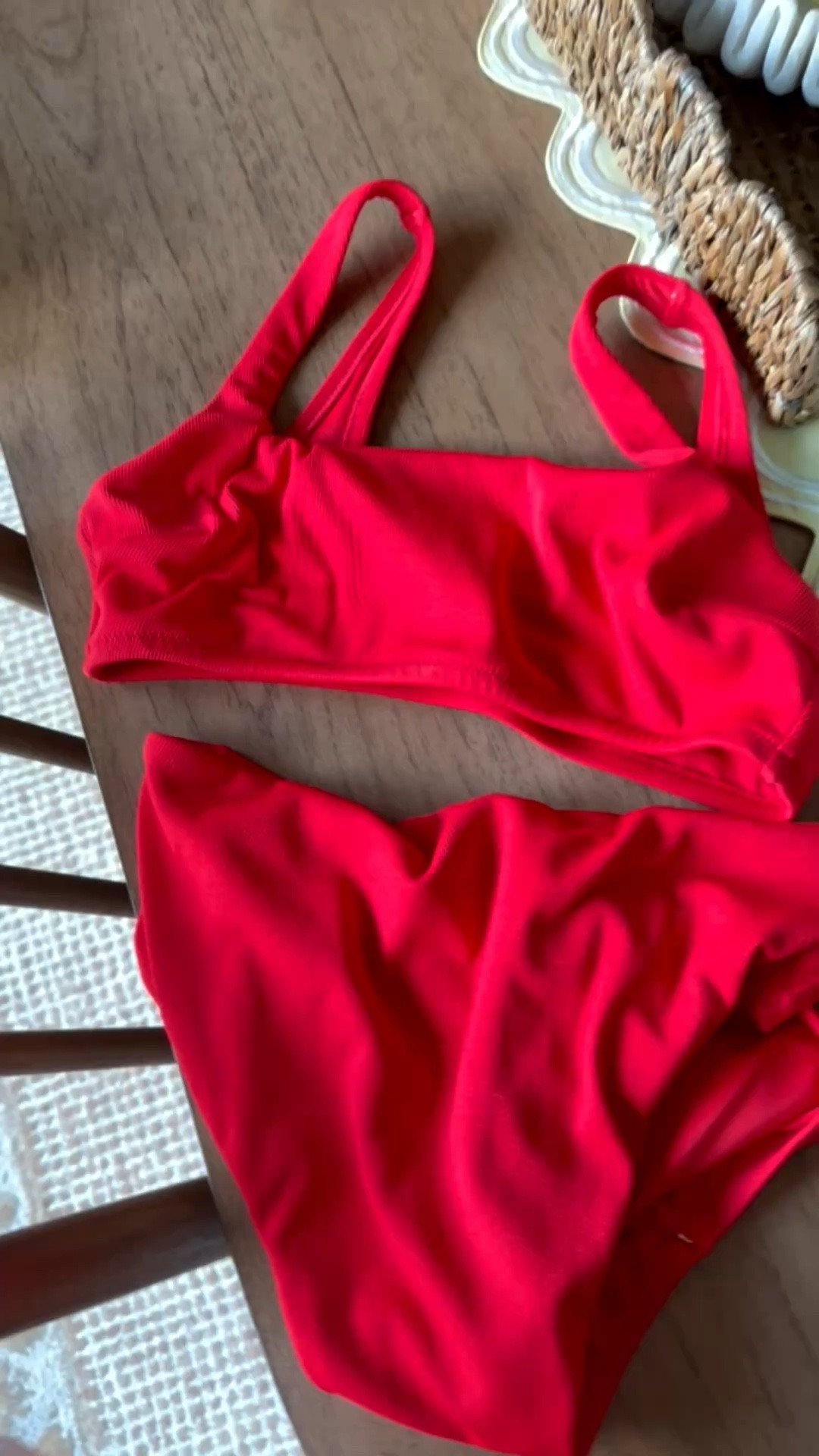 This swim set from @Target will surprise you! It is the best!!! 

#TargetParter #Target 
