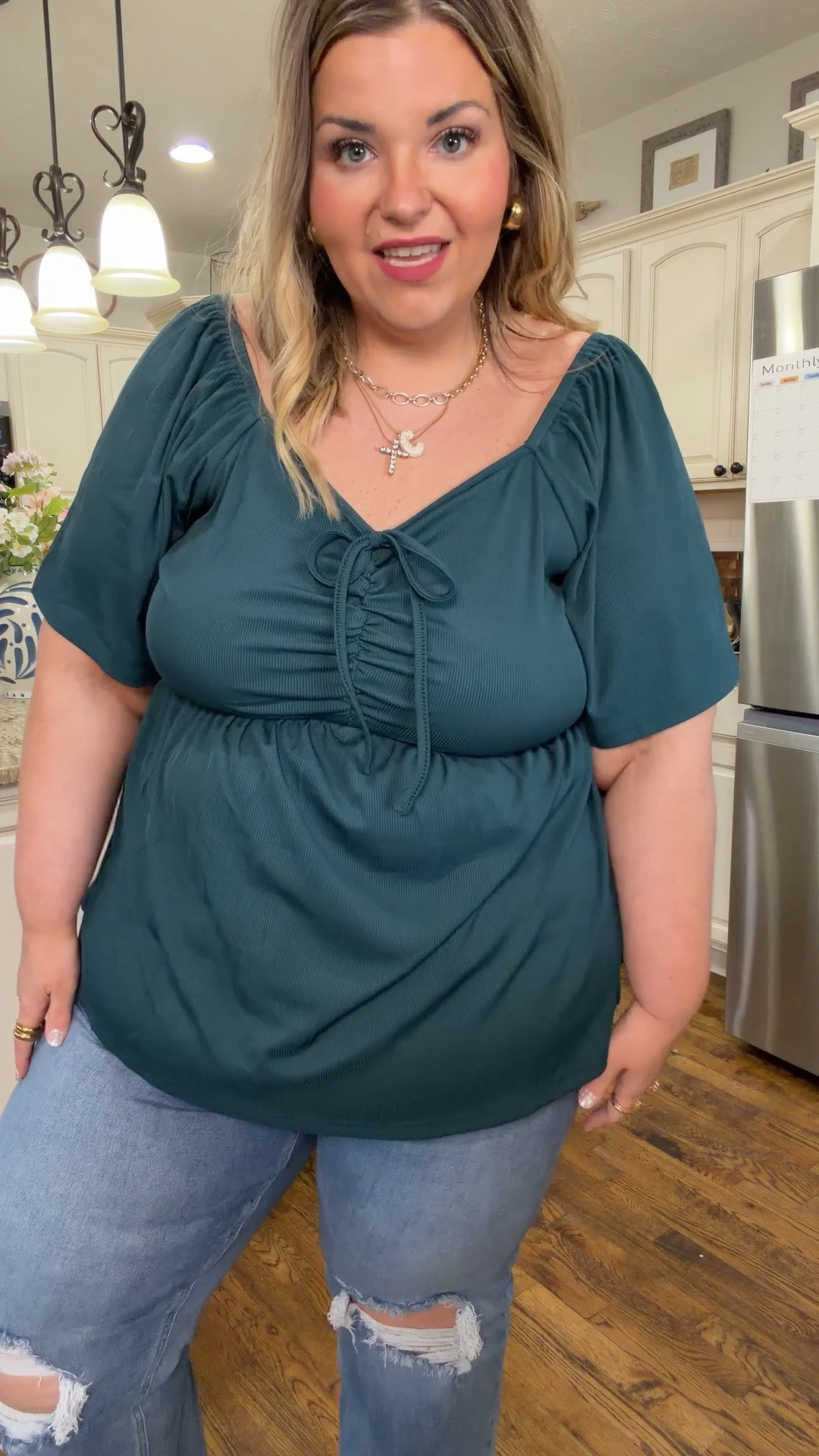 Obsessed with this plus size sweetheart top

#LTKPlusSize