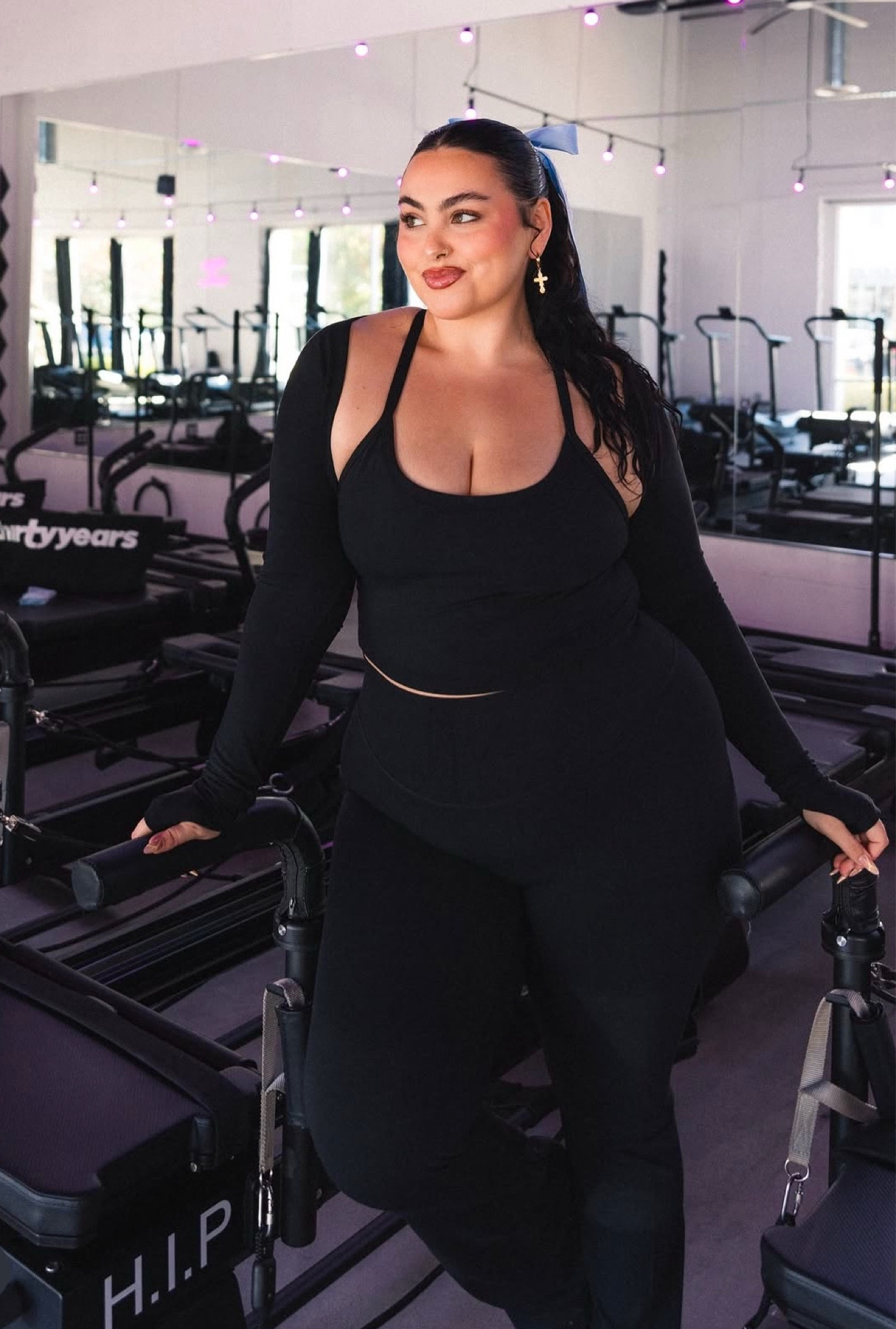 My fav athleisure 👏🏼👏🏼

Athleisure, athletic wear, Pilates, workout outfit, leggings, gym outfit, workout set

#LTKActive #LTKFitness #LTKStyleTip