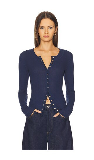 Free People Going Places Cardi in Navy. - size L | Revolve Clothing (Global)