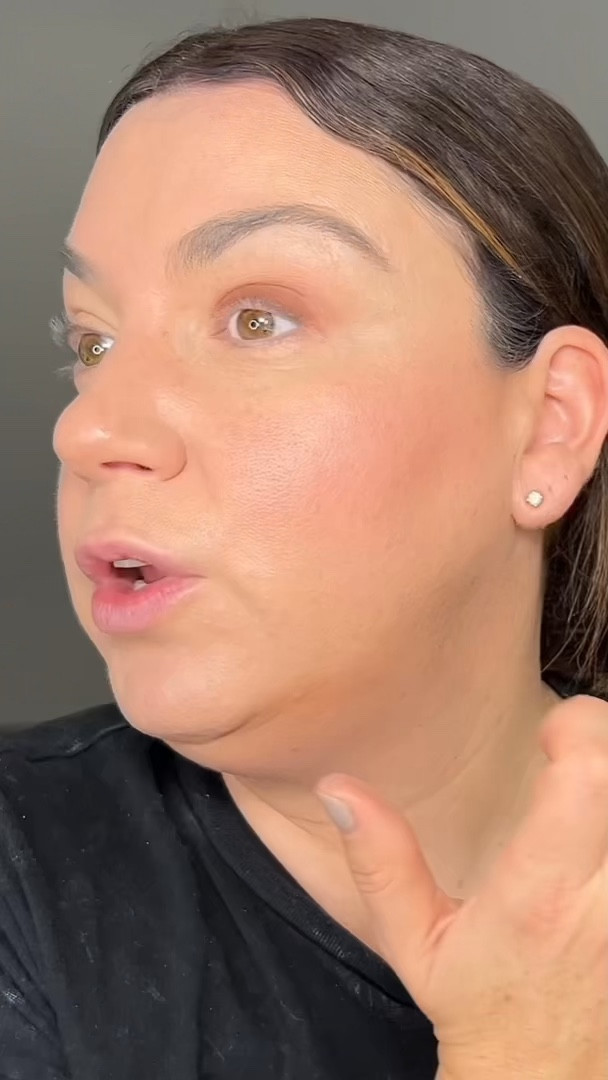 Simple Everyday Eye Makeup Look✨ 

#LTKbeauty #LTKSeasonal #LTKVideo