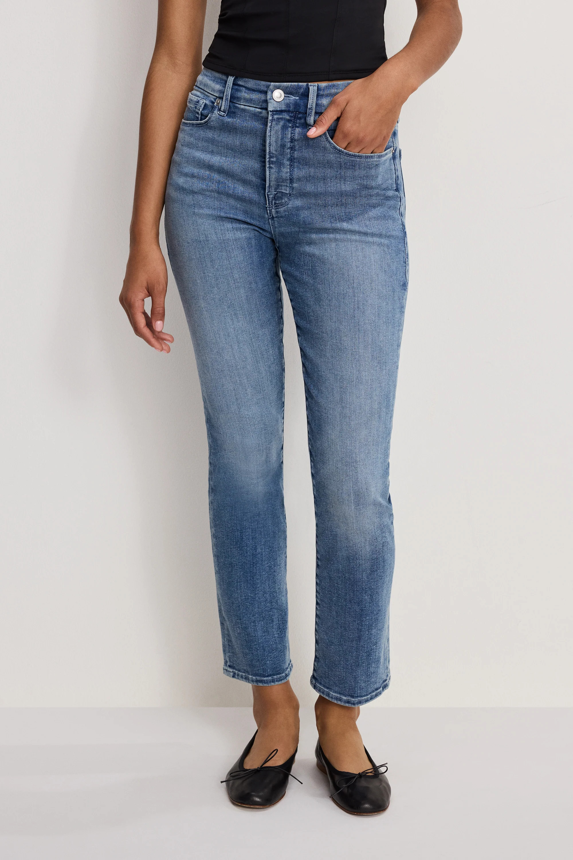 GOOD LEGS STRAIGHT JEANS | INDIGO1154 - GOOD AMERICAN | Good American