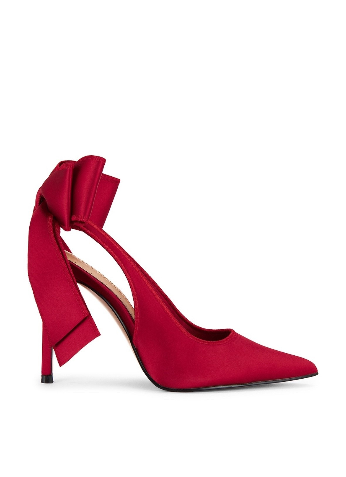 My Revolve Christmas order:
this red Steve Madden bow shoe..it will look so cute with anything you wear! 🤍✨

#LTKgrwm #LTKGiftGuide #LTKHoliday