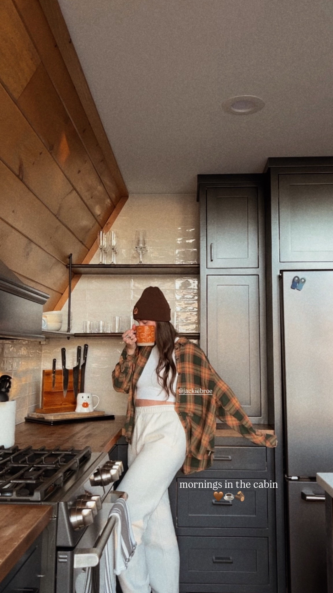 cozy mornings 🍂 

#LTKActive #LTKFindsUnder50 #LTKSeasonal