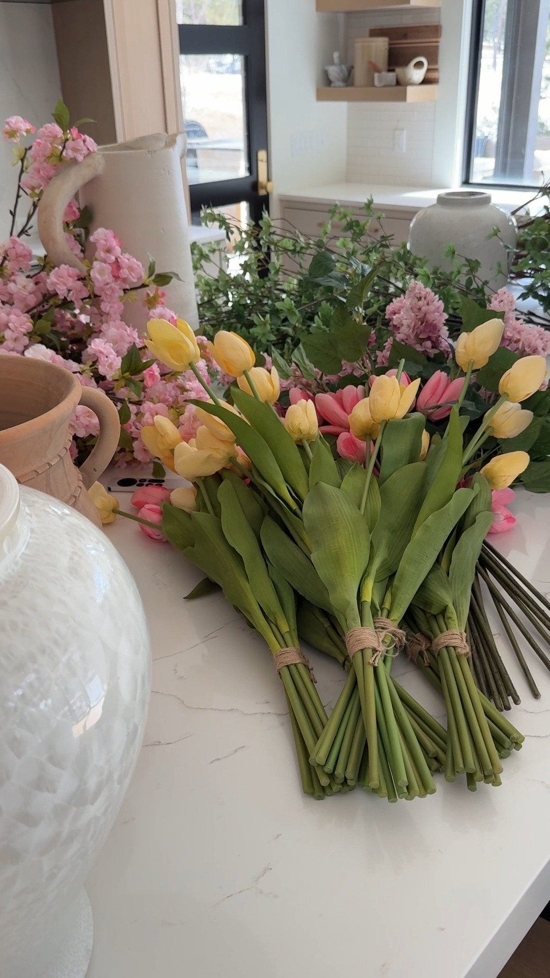 Ready to style all of my spring stems. Pottery Barn has such good quality to choose from. I love the tulips from last season. The snowball branches are new to me this year along with the brown vases. 

 

#LTKWatchNow #LTKSeasonal #LTKHome