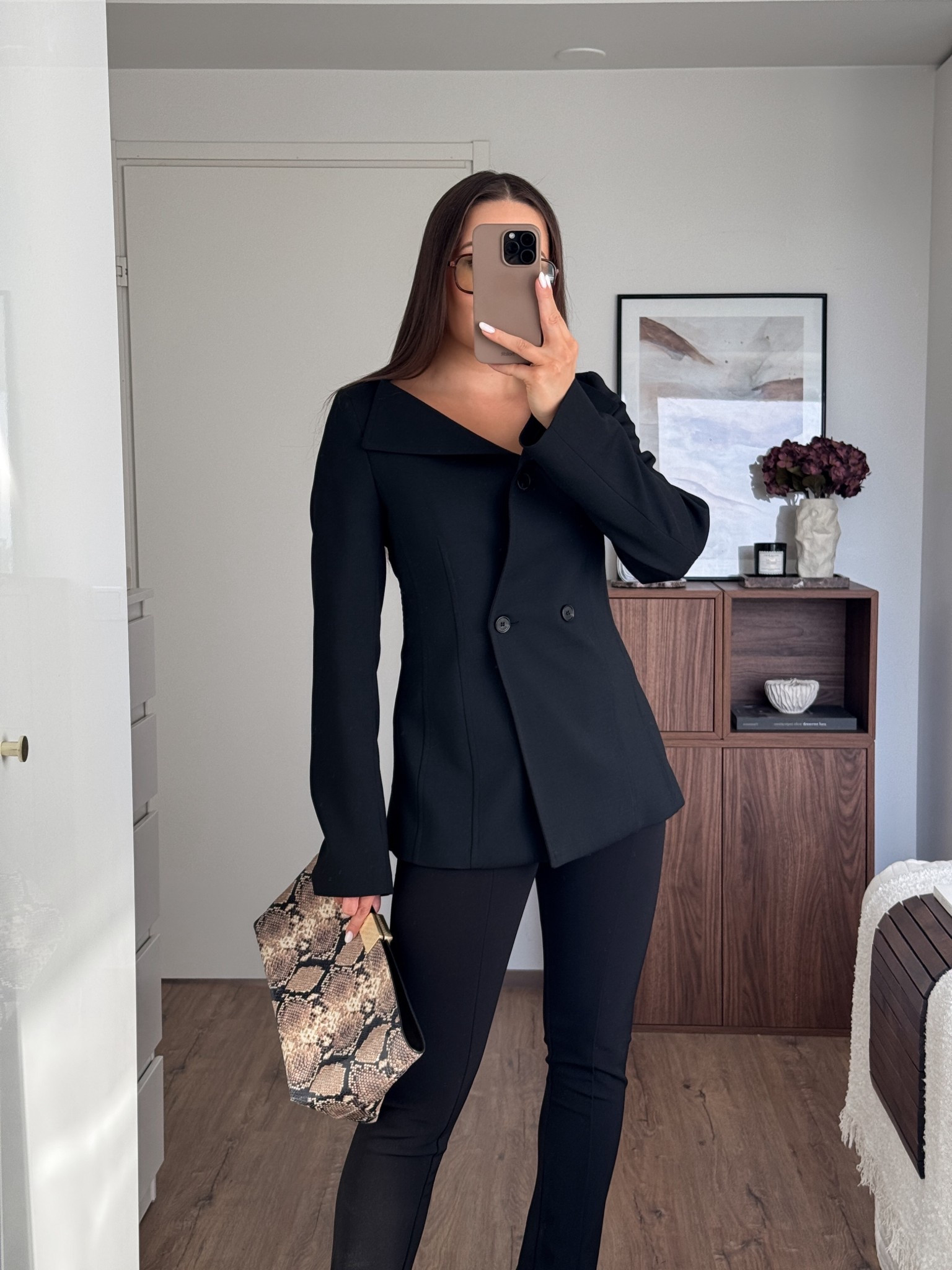 The blazer runs slightly small. Wearing a size 40. Bag is Camilla & Marc.

#LTKspring #LTKstyletip #LTKworkwear