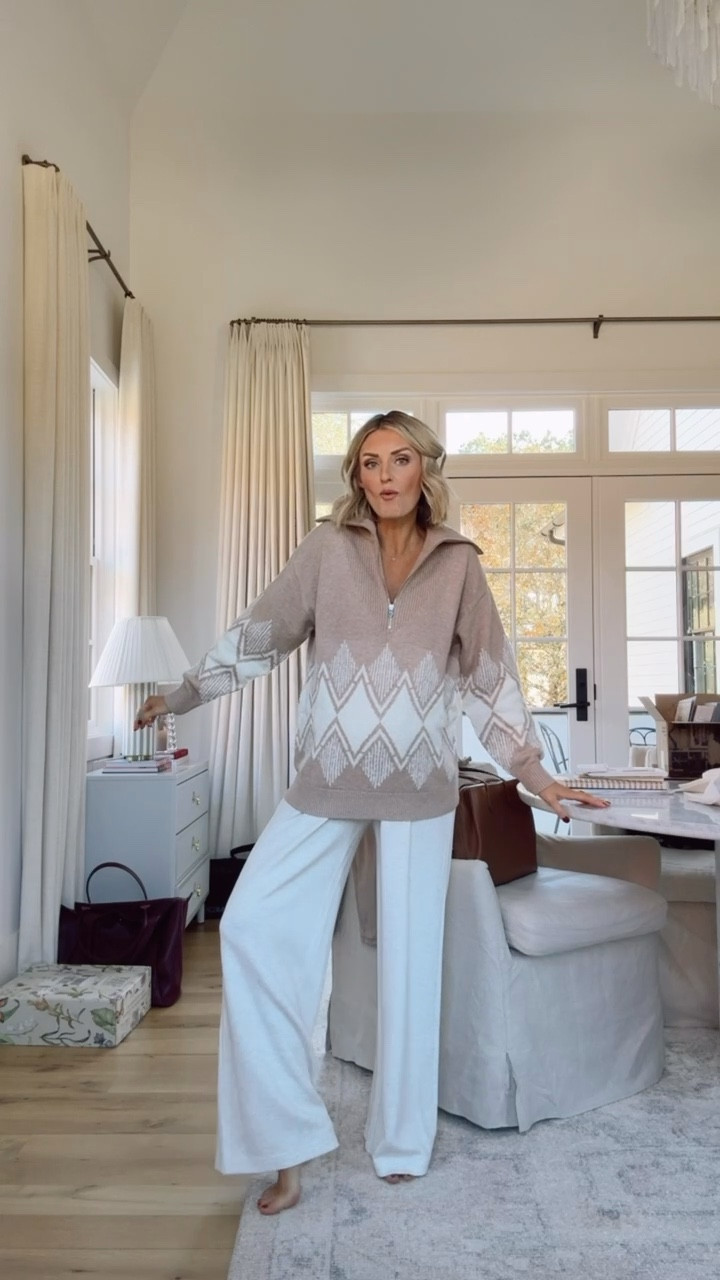 I love this fair isle knit pullover! I have two I just got from Varley - this one & the one I hold up! These are such a great thing to put on your Christmas list, especially if you’re going skiing later! This would be so cute on a skiing trip! Wearing S in pullover & M in pants!

Loverly Grey, Varley, loungewear, lounge pants, gift ideas for her, fair isle pullover, fair isle sweater, ski trip, mountains outfit, pullover 

#LTKStyleTip #LTKSeasonal #LTKGiftGuide