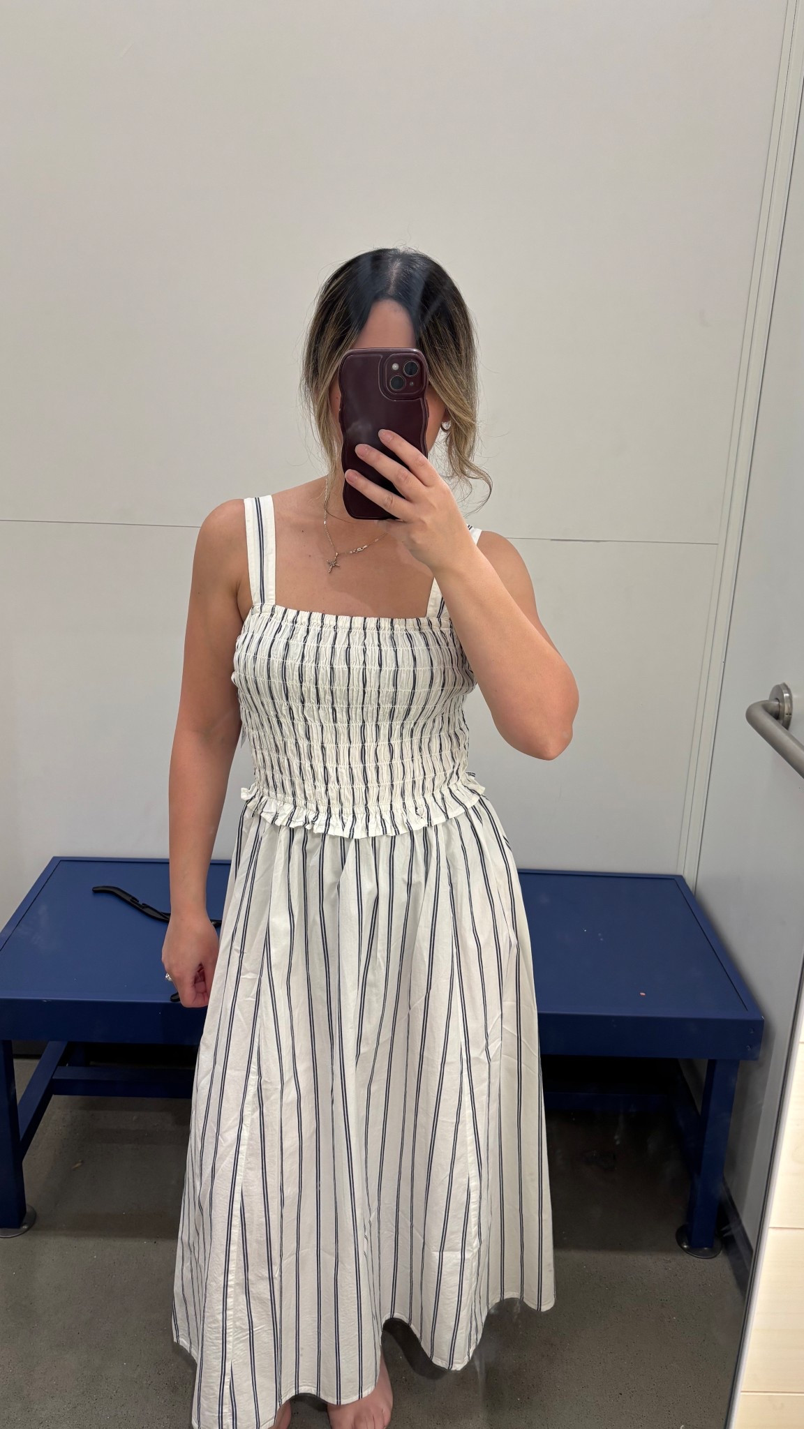 Wearing XS (on sale $25) 

#oldnavy #oldnavysale #tryon #oldnavytryon #springdresses #dresses #stripeddress #oldnavyfinds #springstyle #momstyle #petitestyle #salefinds #dressesunder50 

#LTKSeasonal #LTKU #LTKSaleAlert