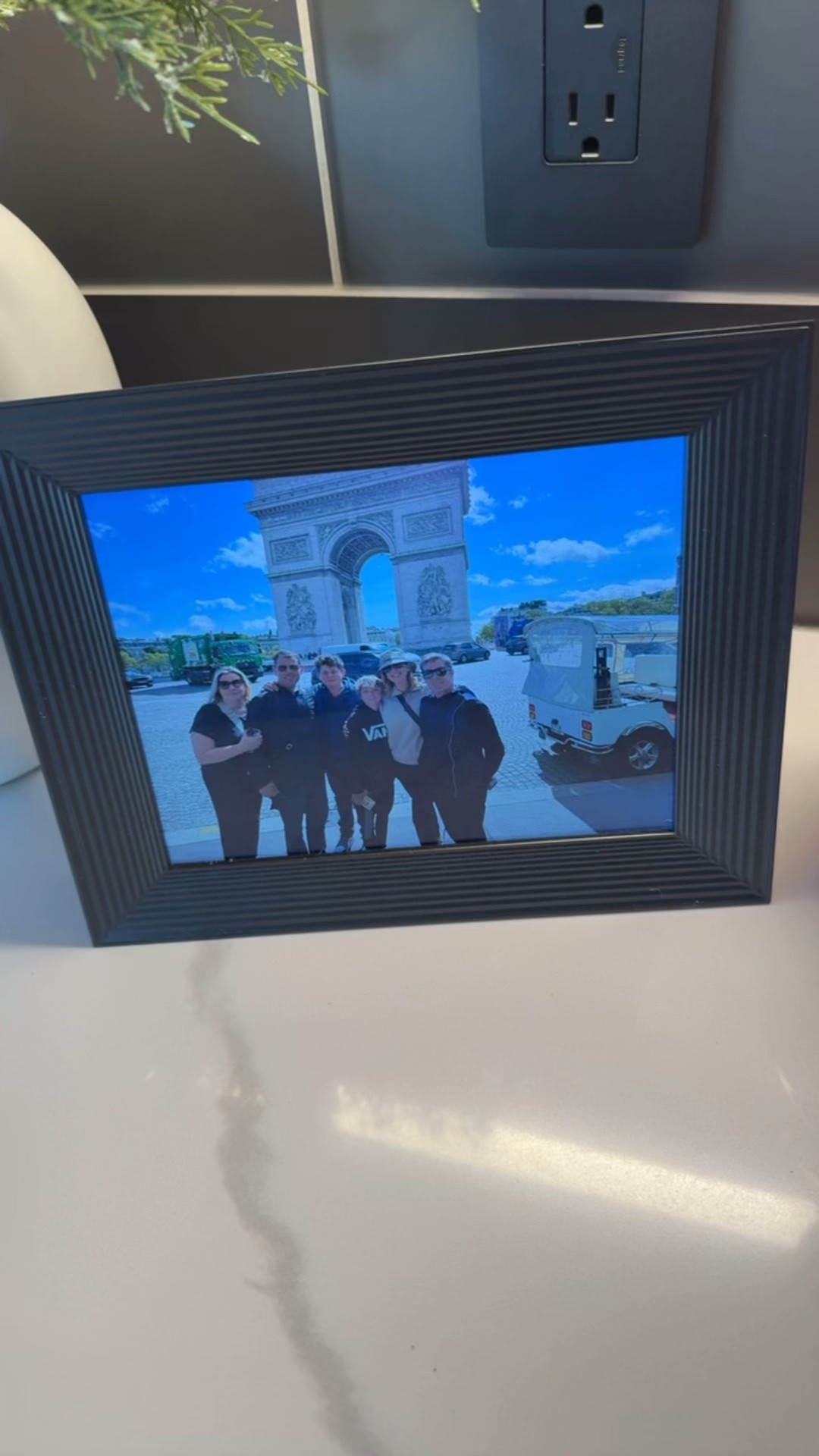 The perfect gift for anyone! I love my Aura frame! I have this in my kitchen, and all of my memories popped up through throughout the day