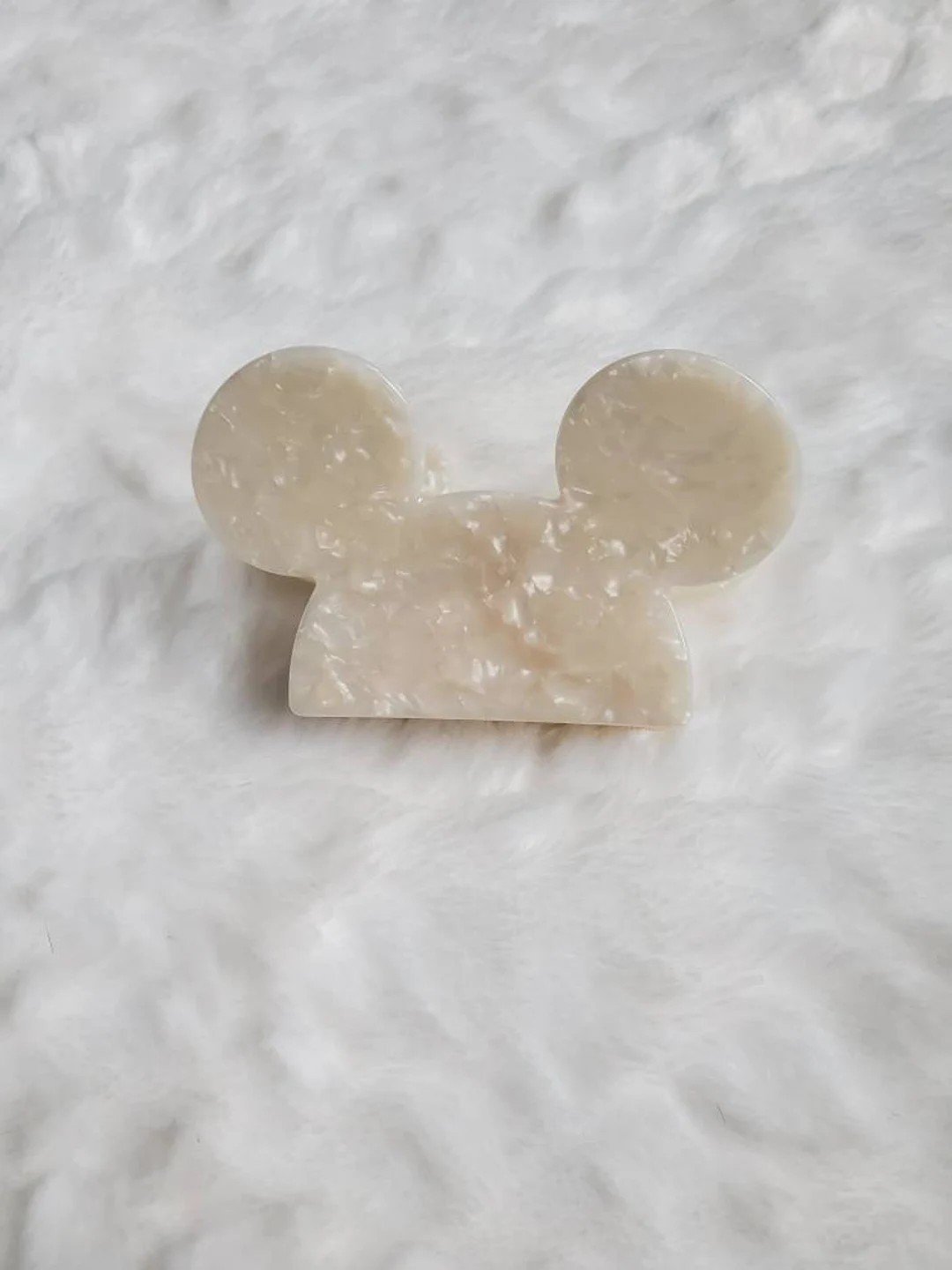 Cream claw clip, Off white mouse claw clip, mickey claw clip, medium clip, park hair accessory, w... | Etsy (US)