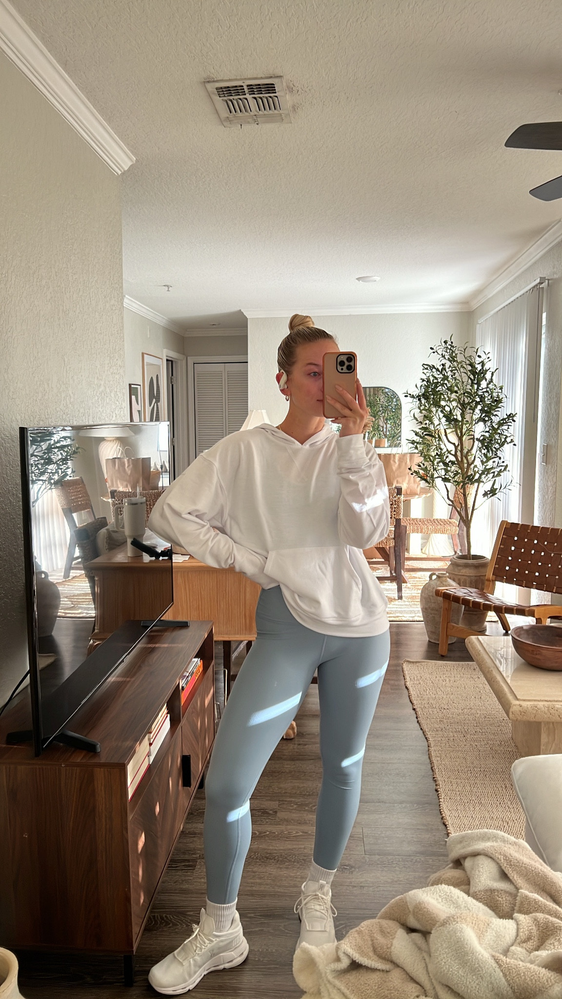 Activewear, activewear set, aesthetic activewear, blue activewear set, white hoodie, gym outfit, workout set, workout outfit, cloudnova sneakers, white sneakers, gym shoes, white running sneakers