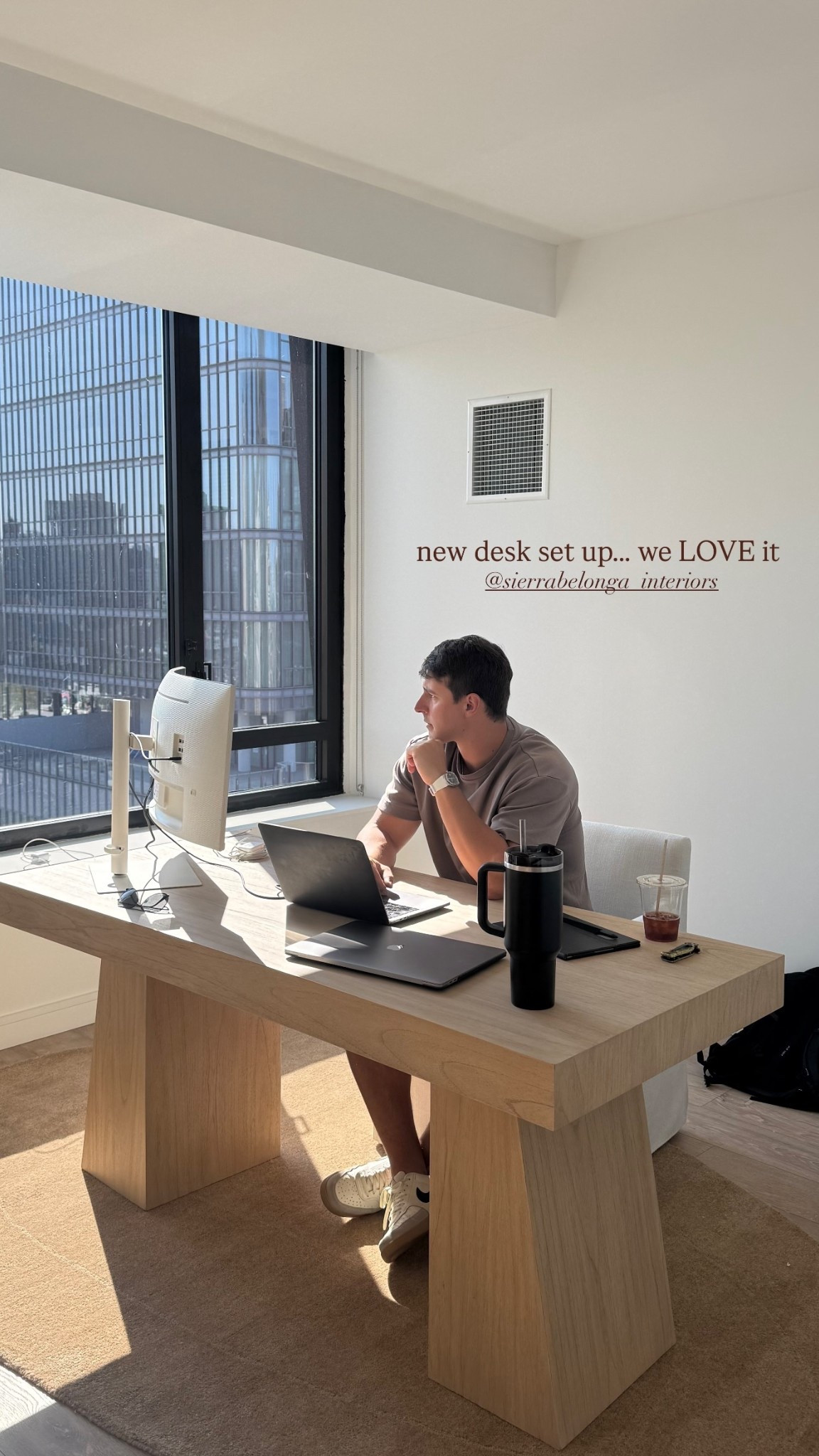 new desk setup loading… I linked the desk and a more affordable version too!

#LTKStyleTip #LTKHome