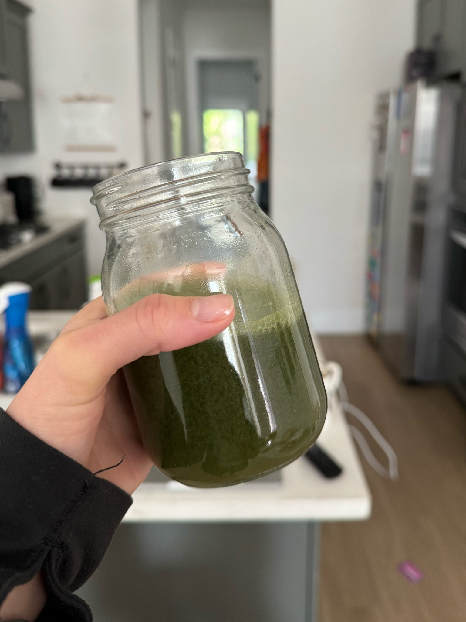 Starting each day with energy & my greens especially during busy days.. sun wink saves the days for me.
It’s unflavored, which i like bc it’s easily mixable into smoothies or lemon water, etc:)

#LTKU #LTKActive #LTKfitness