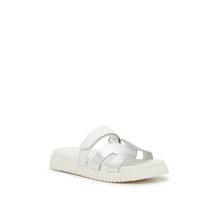 Steve Madden Mayven Sandal Kids' | Girl's | White/Silver Metallic | Size 5 Youth | Sandals | Footbed | DSW