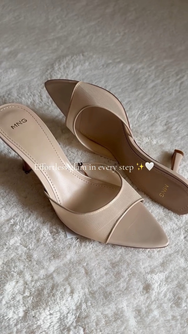 Effortless glam in every step ✨🤍
Verlinkt in meiner Story und in den Highlights 

Folgt für mehr @sheglamms 

Anzeige