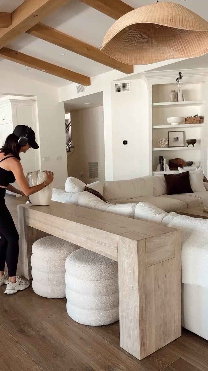 Console table refresh ✨ I absolutely love this console table, it’s such great quality! 
StylinByAylin, Aylin #amazon #target #nordstrom #homedecor #neutralhomedecor #home #sundayreset

#LTKdayinmylife #LTKgrwm #LTKHome