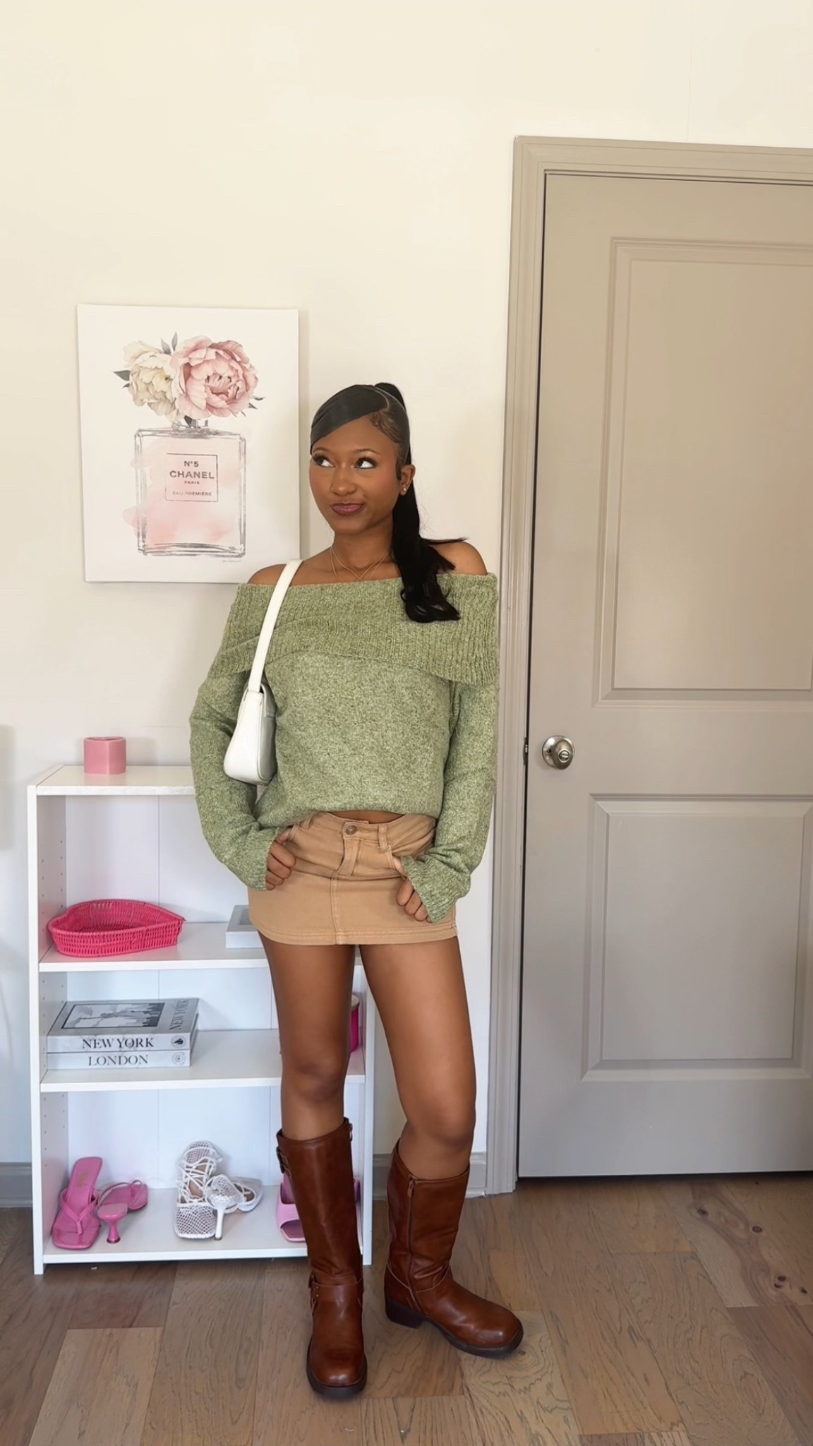 Skirt is princess Polly but I can’t find it :(

#LTKSeasonal #LTKStyleTip #LTKPetite