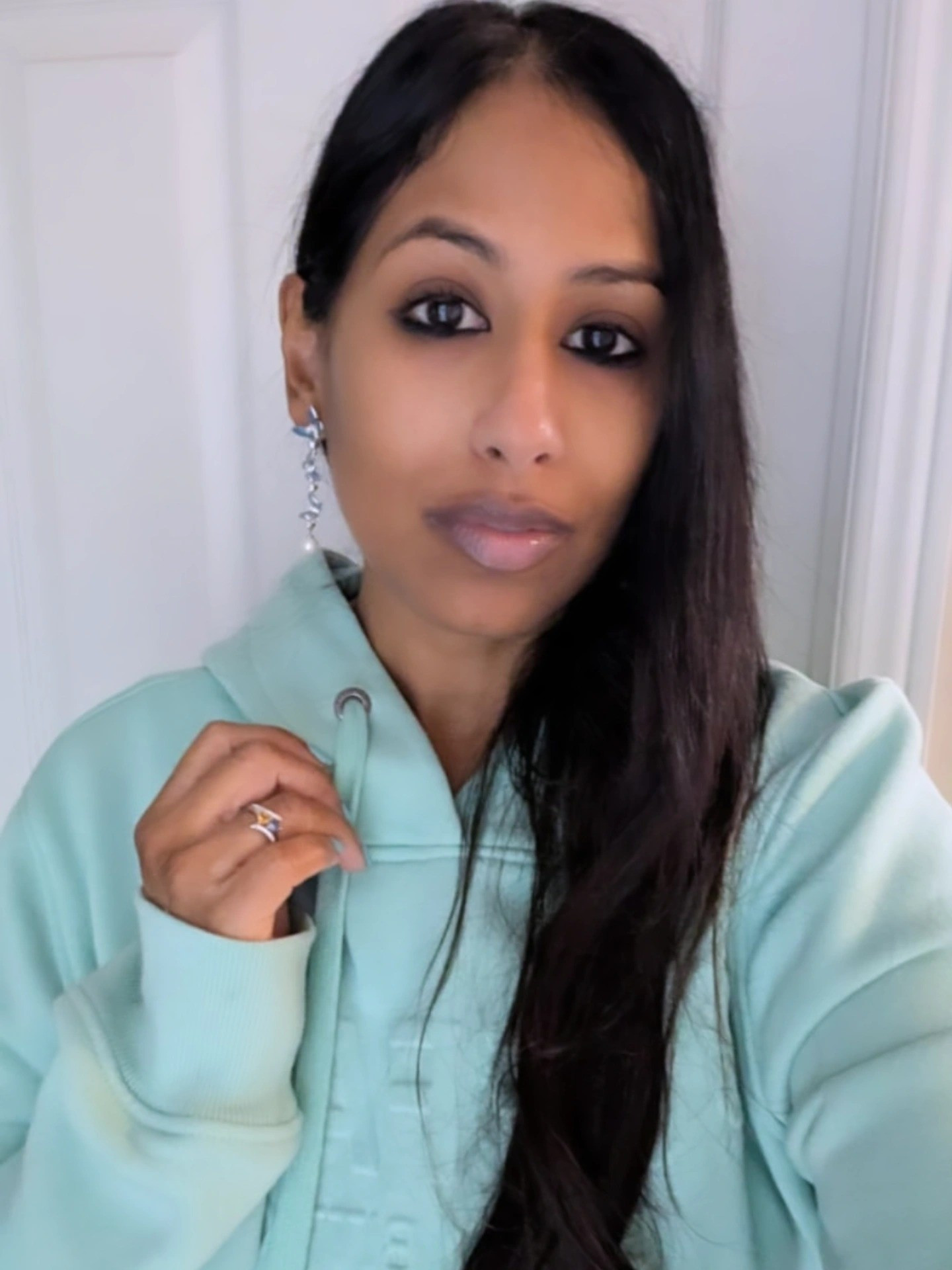 Teal sweater, David Bitton, Buffalo, hoodie, hair volumizer, hair straightener, earrings, ring, bling, cozy fashion, lip plumper, eye makeup 

#LTKsummer #LTKbeauty #LTKstyletip