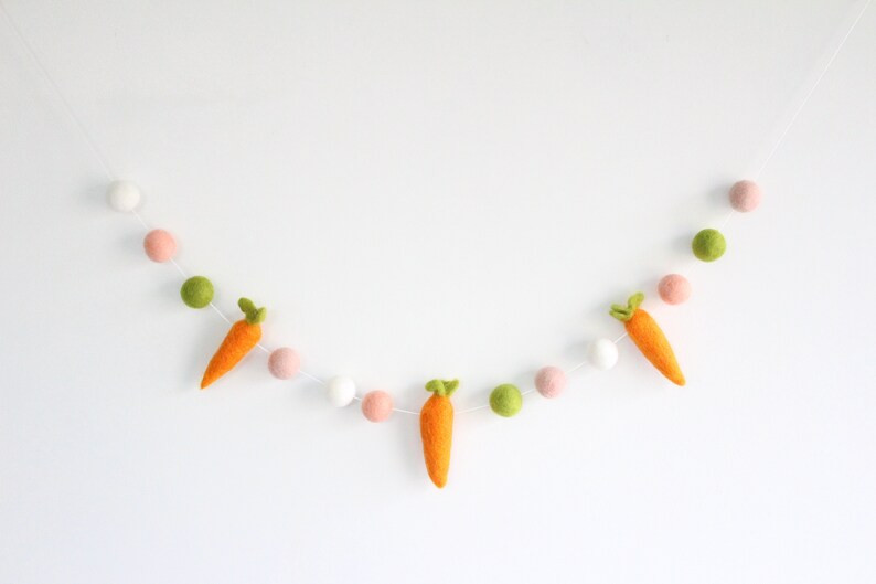 Carrot & Felt Ball Garland- Green, Apricot, Blush, White- Easter garland | Etsy (US)