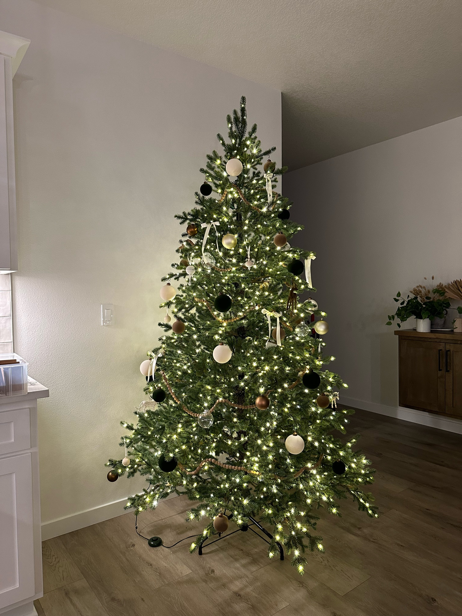 Cutest Christmas tree and I’m obsessed 😍

#LTKFamily #LTKSeasonal #LTKHoliday