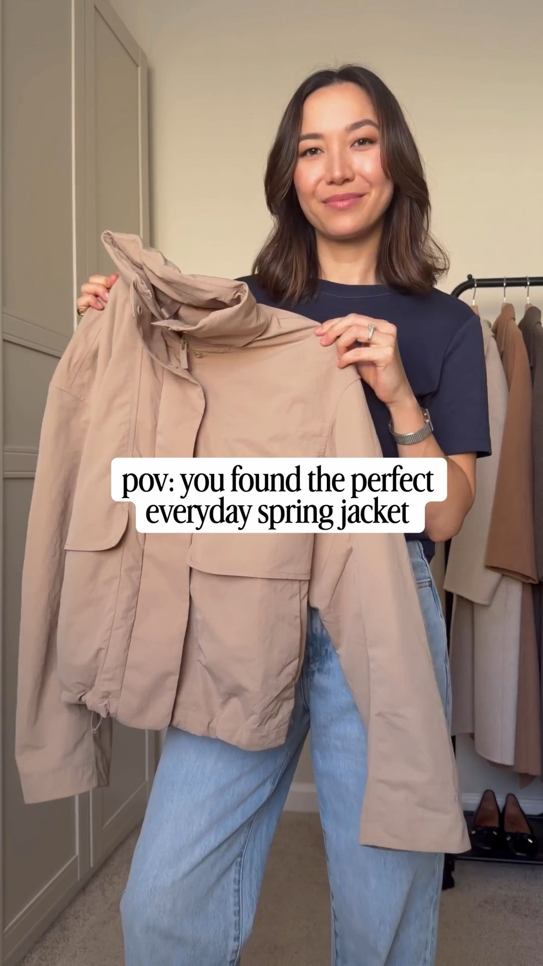 The perfect everyday casual chic spring jacket 

Lululemon always effortless evolve jacket xs 
Aritzia lodge pants xs
Aritzia arlo straight leg jeans tts
Abercrombie wide leg jeans 24 regular runs big 



#LTKootd