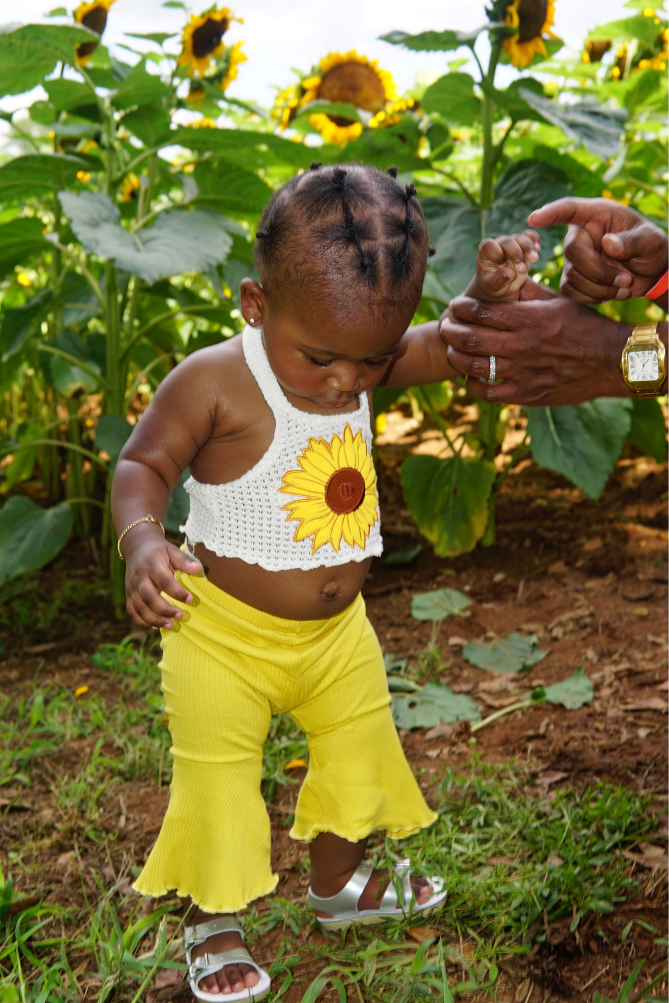 Epic’s sunflower outfit 

#LTKBaby #LTKSummerSales