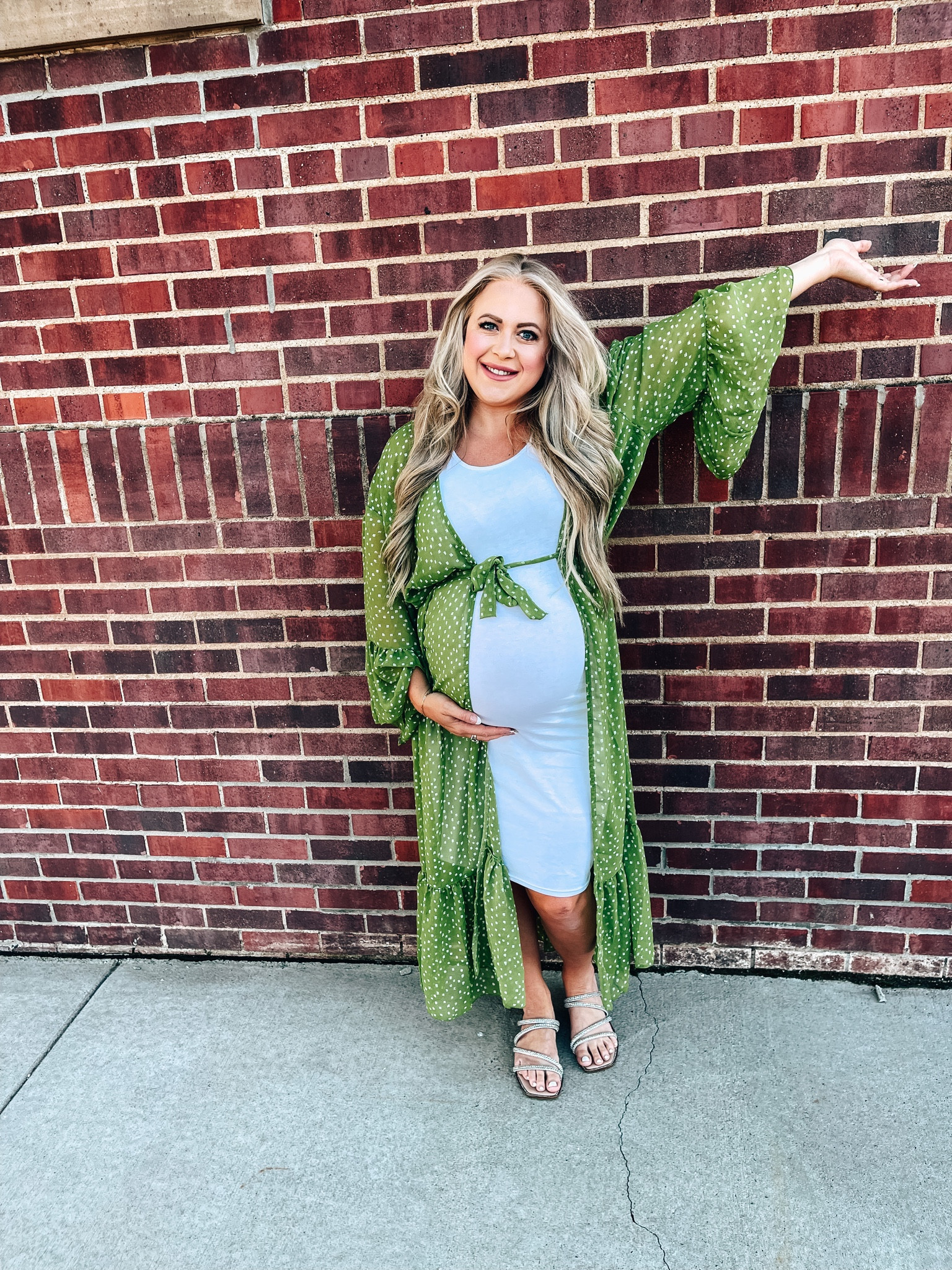 32 weeks pregnant 
Loving this Amazon dress and kimono

Maternity style / Maternity fashion
Bump style / bump fashion

#LTKunder50 #LTKbump