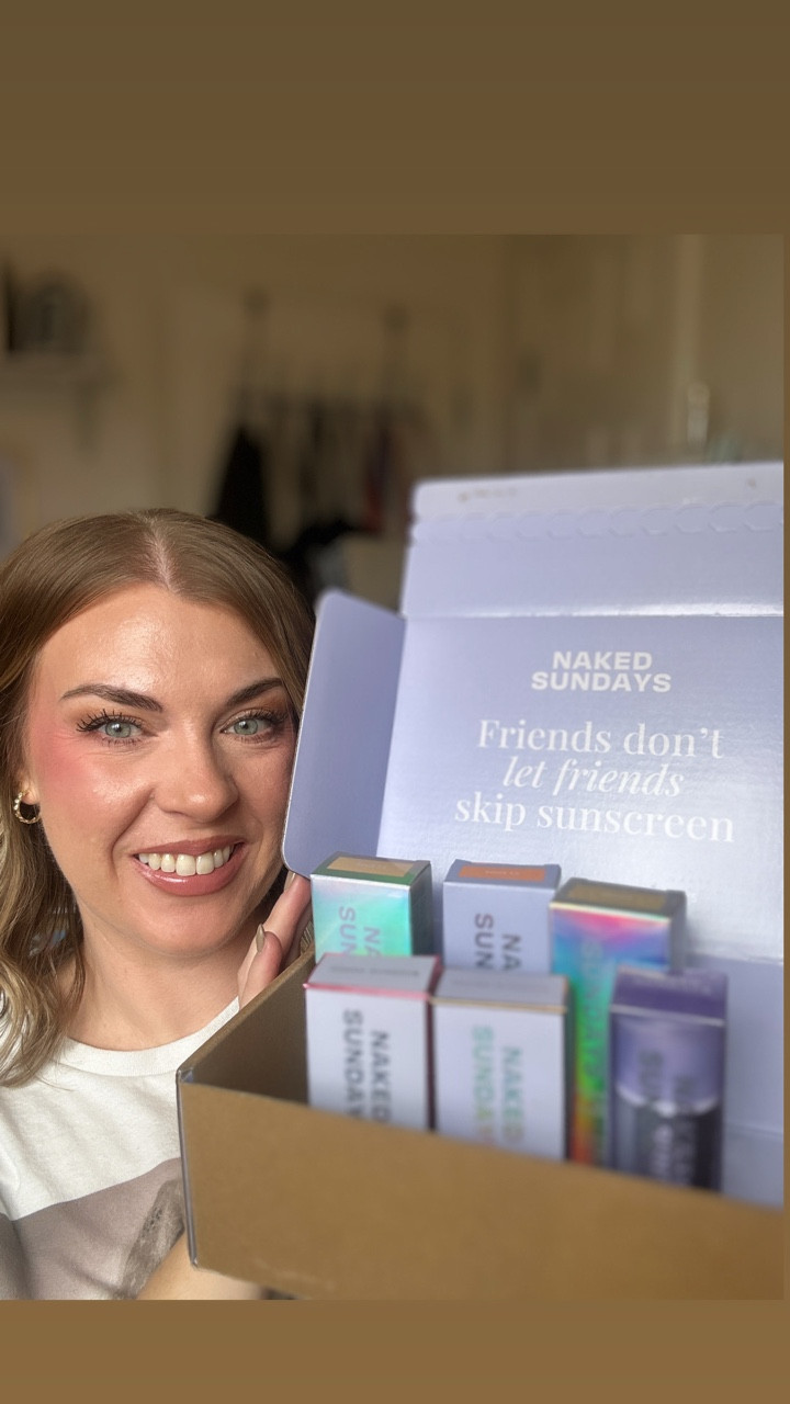 ✨Naked Sundays Unboxing! I LOVE this brand!! These products were so silky! I will link everything in my bio, or you can comment SUNDAYS and i’ll DM it right to your inbox. Good lookin’ out, @naked_sundays . Your girl will be glowing. 
.
.
.
.
.
.
#nakedsundays #utahmakeupartist #newmakeuphaul #makeuphauls #prpackage #prunboxing #gifted #beautycreator #beautyinspo #newbeautyobsession 
#smallcreatorcommunity #beautyflatlay #skincareflatlay #beautycommunitylove 
#skincarecommunity #glowedit #trendingproduct #beautyreviewer #discoverunder5k #reelsmakeup #reelsbeauty #beautyreels #reelscommunity #reelsreview 
#creatorreels #reelsdailyinspo #reelsthatinspire #reelswithpurpose