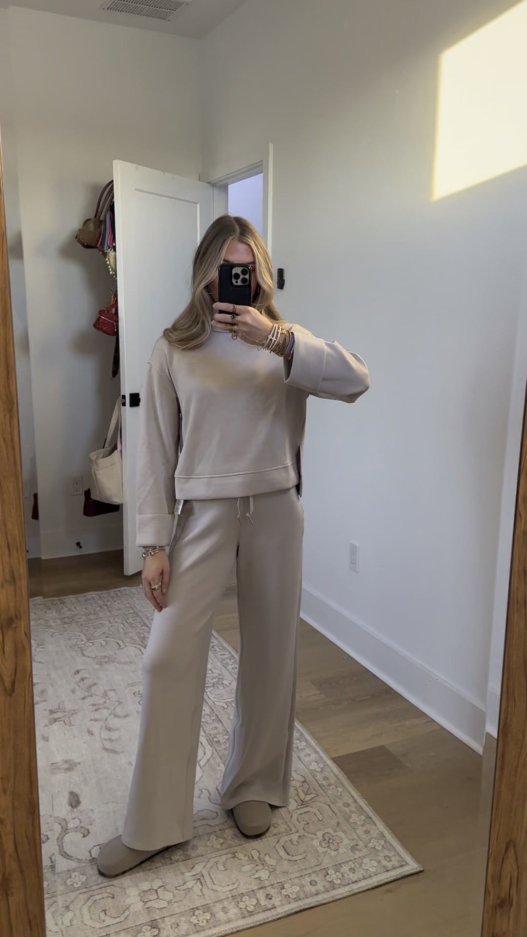 Spanx matching set size XS. Our SPANX AirEssentials® Turtleneck is made with our ultra-drapey spacer fabric that's breathable, light-as-air, and oh-so-soft. This versatile turtleneck features a relaxed fit with 4-way stretch for total comfort looks totally put-together. Sleek, stylish, and comfortable, this throw-on-and-go layer will take you anywhere and everywhere.

#LTKHoliday #LTKCyberWeek #LTKootd