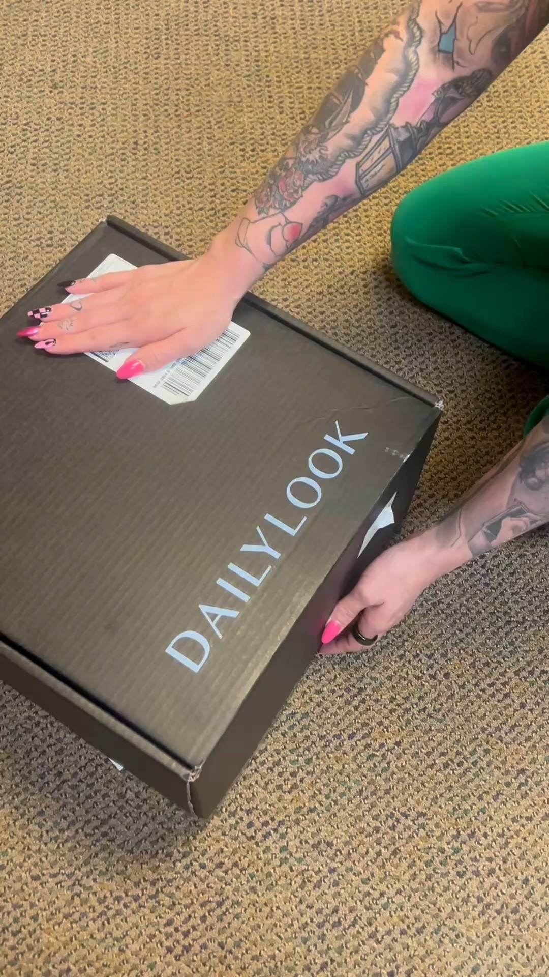 Daily Look : my first time 🙌🏻

My honest opinion - some of the clothes were super cute, there were 2 items I didn’t love at all. Absolutely loved the pants, tanks, and shorts. A bit pricey for me but good quality clothes 🙌🏻👏🏻



#LTKU #LTKStyleTip #LTKWorkwear